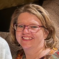 Marianne Linder