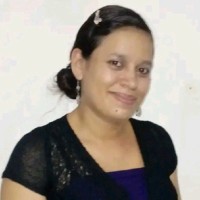Reyna Lumbi