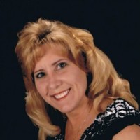 Jennifer Hahn