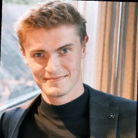 Nathan Bakker