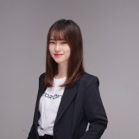 Evelyn Zhu