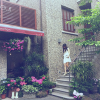 F Zhou