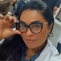 Nívea Maria Cavalcanti
