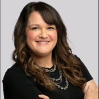 Loryn Howell-Blunt
