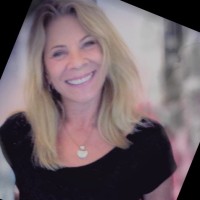 Pamela Thomas