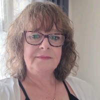 Fiona Stewart