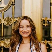 Maggie Kahn