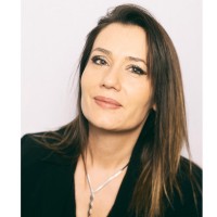 Hülya Neza