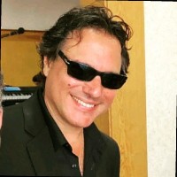 Peter Deneff