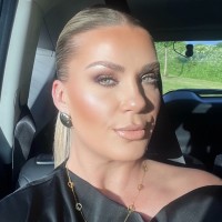 Vicki Jayes