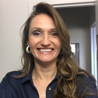 Luciana Mendes Galindo, EMBA, BBA