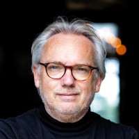 Ron Adelaar