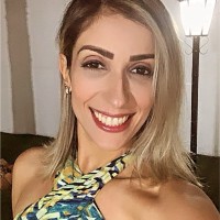 Alyne Bucker