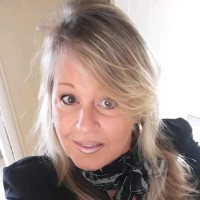 Sharon Uys