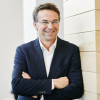 Dr. Wolfgang Ebenbeck