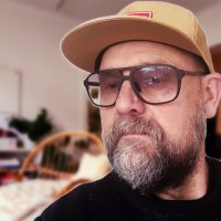 Olis S Olofsson