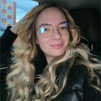 Julie Blahutová