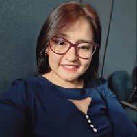 Lesly Flores Villanueva