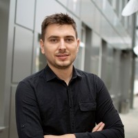 Mihai Ż.