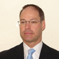 Dr. Wolfgang Merz