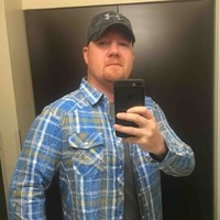 Derek Mckinney, Chst