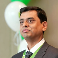 Naveed Khan