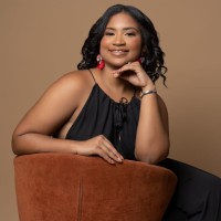 Lisbeth M De Leon Solis