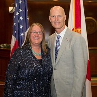 Beth Doredant, Pmp