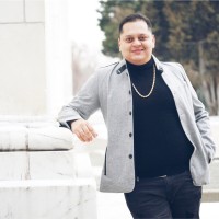 Oscar Olivas