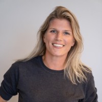 Jeannette De Vries