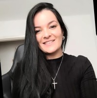 Adriana Assis