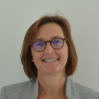 Valerie Faux