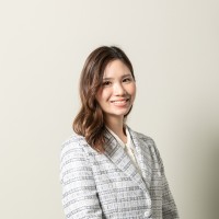Emi Kobayashi（小林絵未）