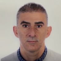 Luis Flores