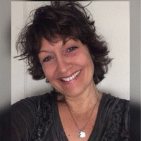 Ruth Bos