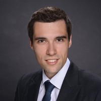 Dr. Stefan Kirschbaum