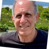 Dr. Edward Neukrug