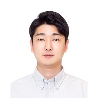 강현웅