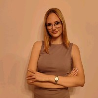 Monika Pešti