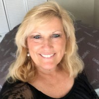 Pamela Thomas