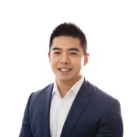 Eric Trang, Cfa