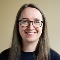 Sandra Levis, Aia