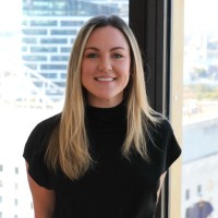 Kayla HoyeKayla Hoye is an Influencer