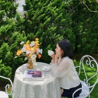 Uyen Le