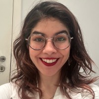 Julia Araujo Soares