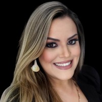 Isabelle Guimarães