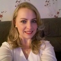 Simone B. Kelm