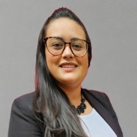Ana Paula T.