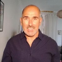 André Alonso