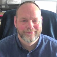 Darren Ellis